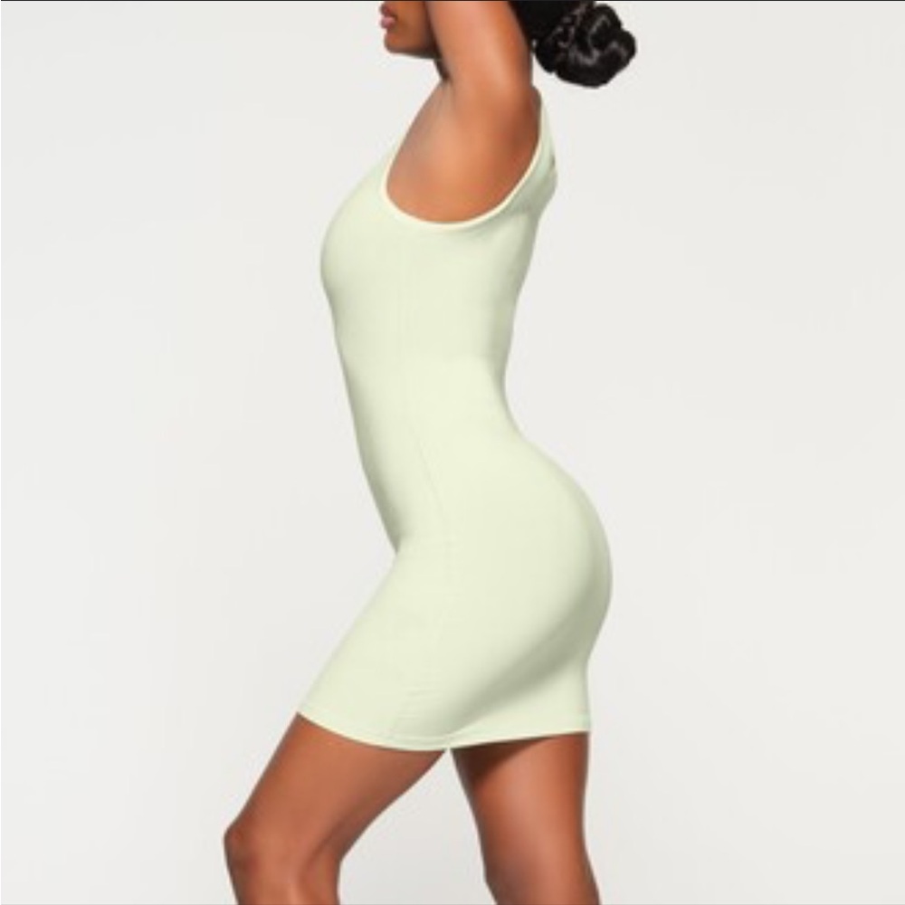 Forever 21 Dress - light mint green ribbed bodycon mini dress NWT